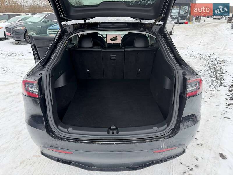 Позашляховик / Кросовер Tesla Model Y 2022 в Луцьку