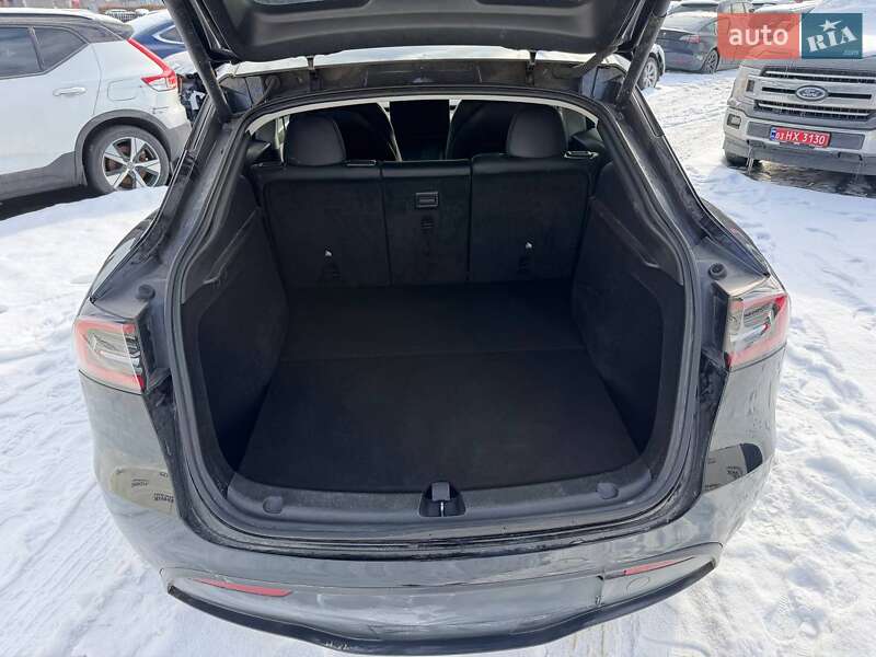 Позашляховик / Кросовер Tesla Model Y 2022 в Луцьку