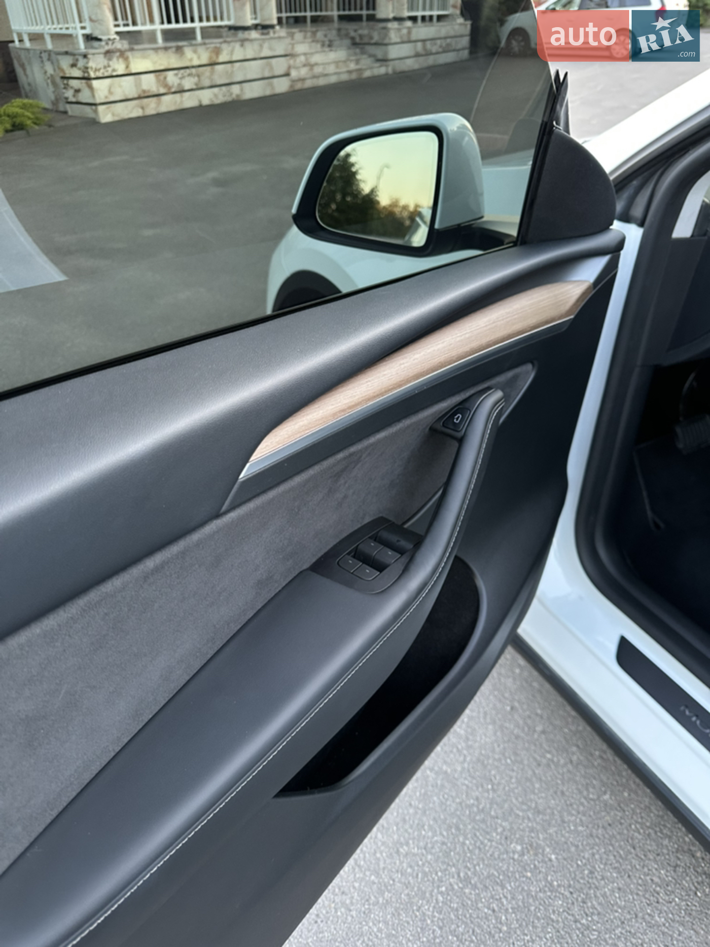 2023 Tesla Model Y - мініатюра 33