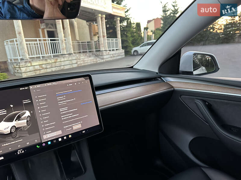 Позашляховик / Кросовер Tesla Model Y 2023 в Тернополі