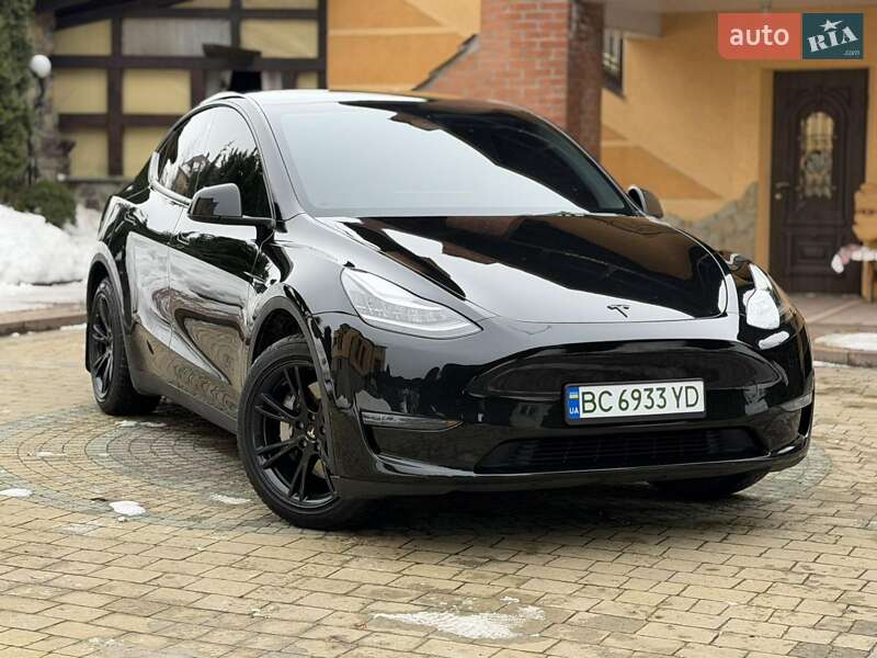 Позашляховик / Кросовер Tesla Model Y 2023 в Львові фото 2 Позашляховик / Кросовер Tesla Model Y 2023 в Львові