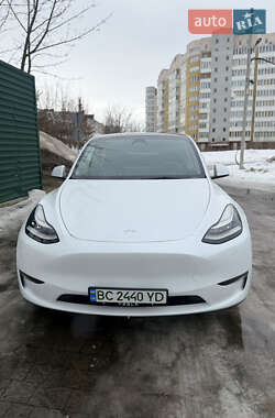 Внедорожник / Кроссовер Tesla Model Y 2023 в Львове