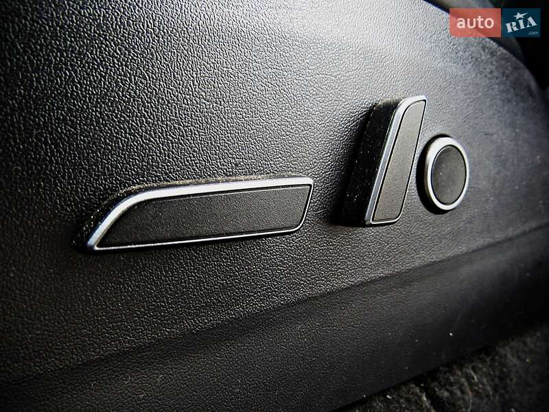 Внедорожник / Кроссовер Tesla Model Y 2022 в Черкассах фото 10 Внедорожник / Кроссовер Tesla Model Y 2022 в Черкассах