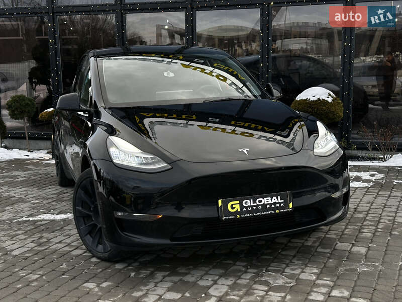Внедорожник / Кроссовер Tesla Model Y 2023 в Львове фото 3 Внедорожник / Кроссовер Tesla Model Y 2023 в Львове