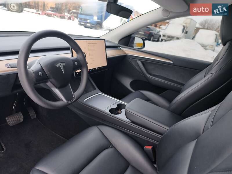 Позашляховик / Кросовер Tesla Model Y 2023 в Білій Церкві фото 12 Позашляховик / Кросовер Tesla Model Y 2023 в Білій Церкві