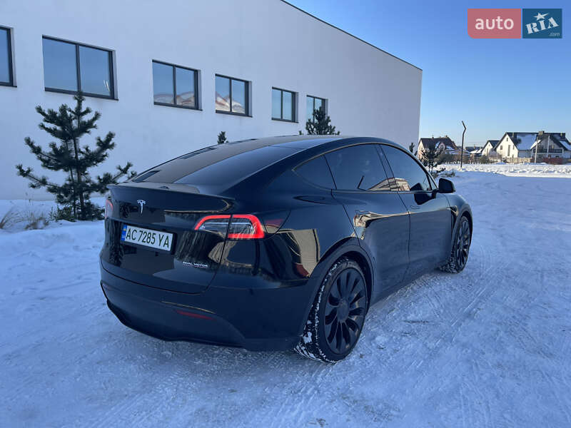 Позашляховик / Кросовер Tesla Model Y 2022 в Луцьку