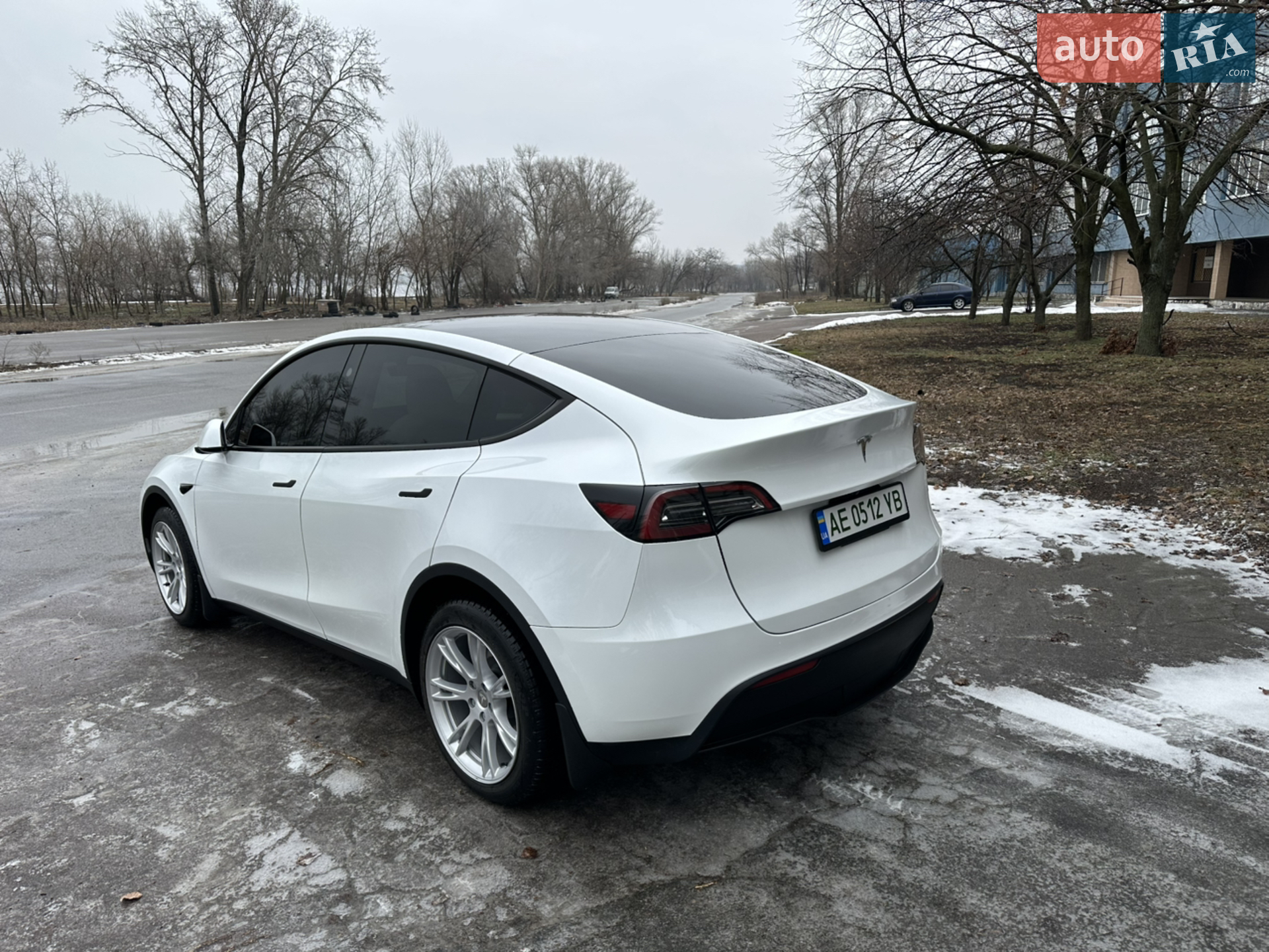 2023 Tesla Model Y - мініатюра 8