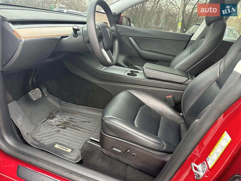 Позашляховик / Кросовер Tesla Model Y 2022 в Хмельницькому