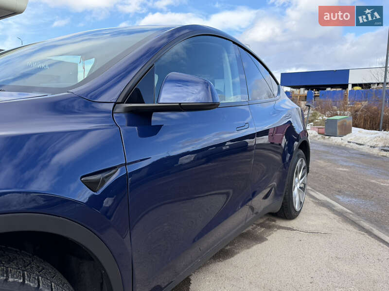 Внедорожник / Кроссовер Tesla Model Y 2021 в Дрогобыче