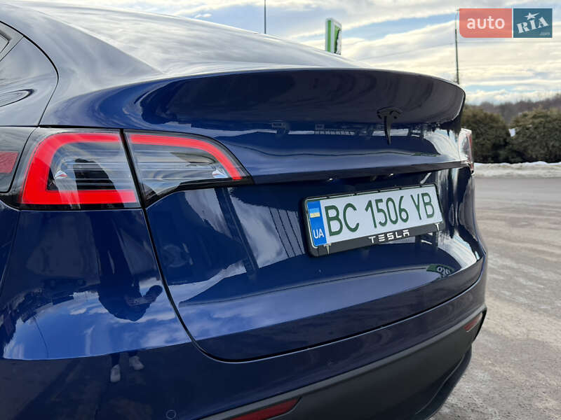 Внедорожник / Кроссовер Tesla Model Y 2021 в Дрогобыче