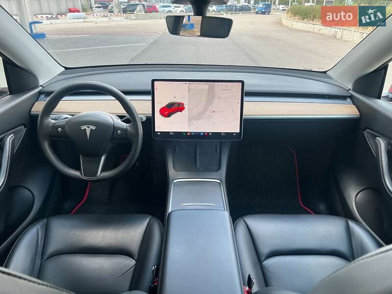 Позашляховик / Кросовер Tesla Model Y 2022 в Львові