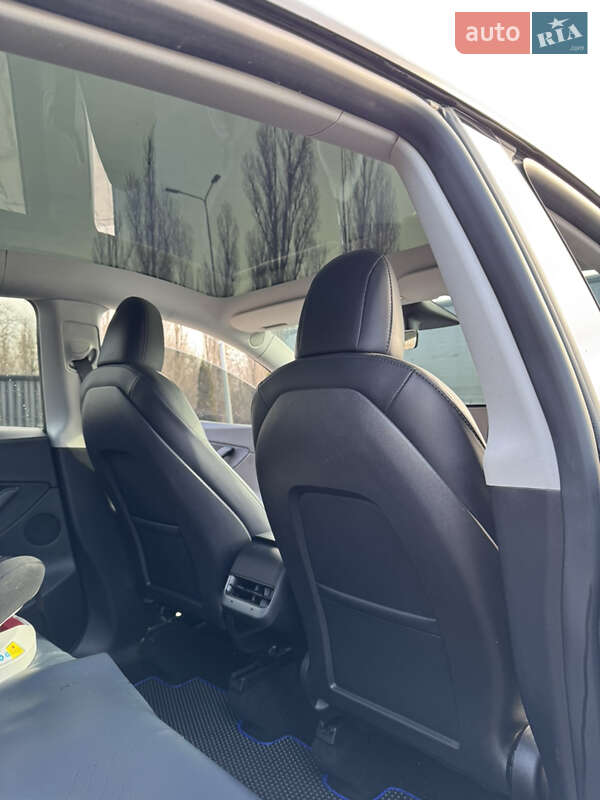 Позашляховик / Кросовер Tesla Model Y 2020 в Кременчуці фото 4 Позашляховик / Кросовер Tesla Model Y 2020 в Кременчуці