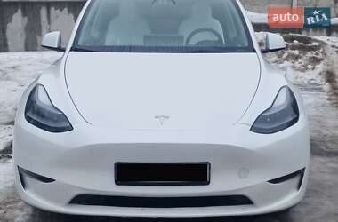 Внедорожник / Кроссовер Tesla Model Y 2023 в Киеве