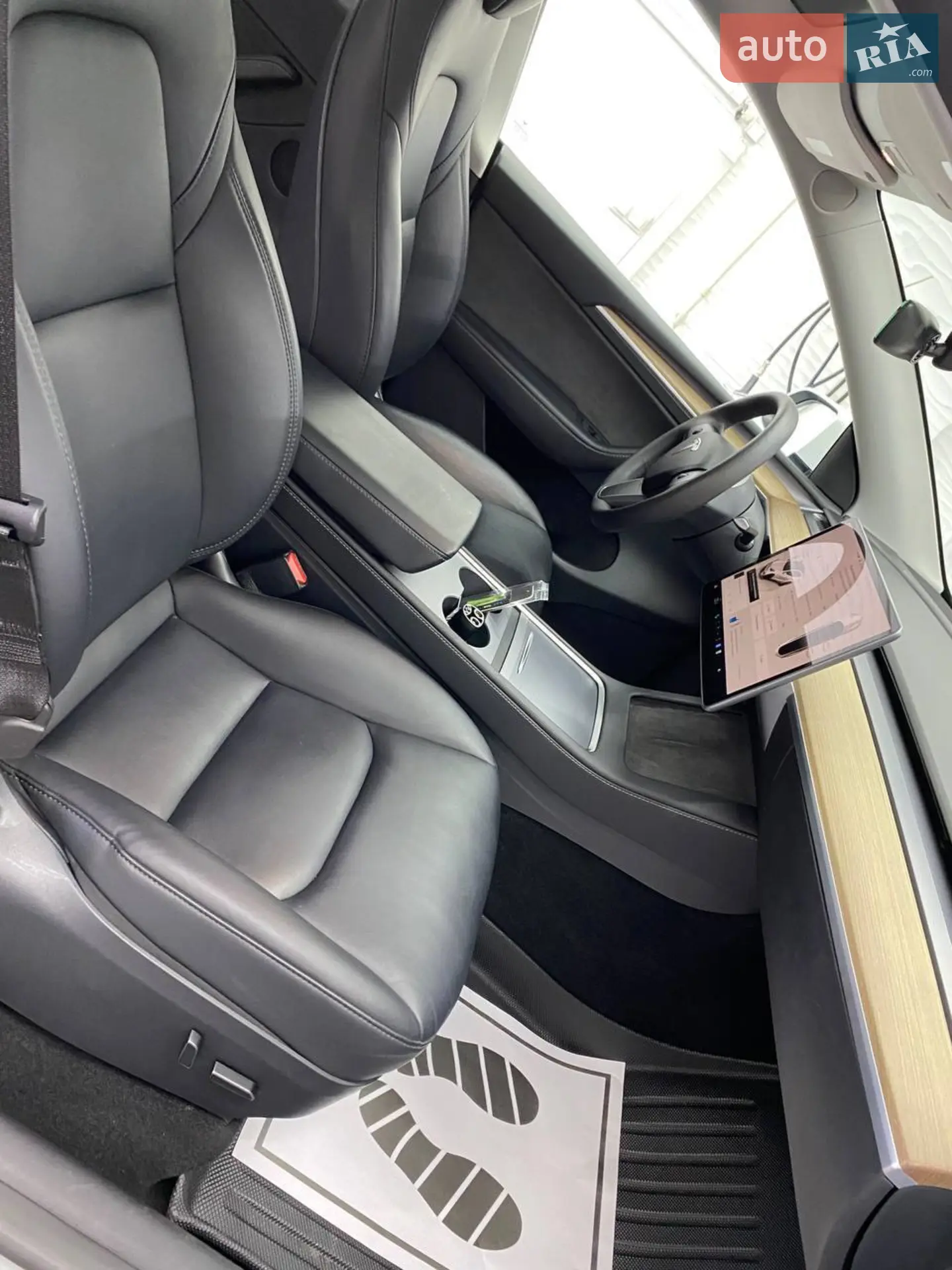 2023 Tesla Model Y - мініатюра 13
