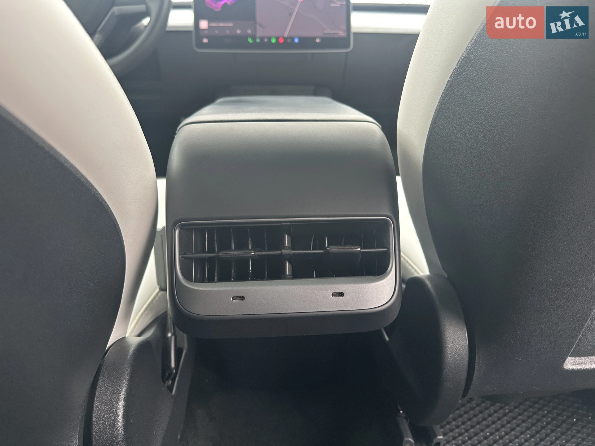 2021 Tesla Model Y - мініатюра 18