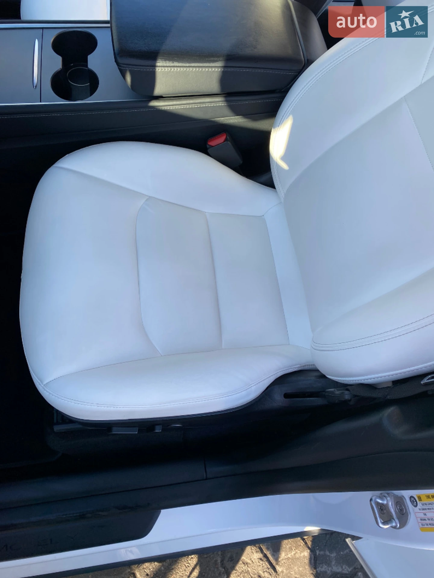 2021 Tesla Model Y - мініатюра 11