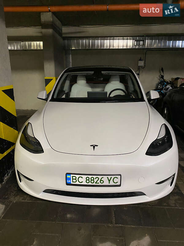 Внедорожник / Кроссовер Tesla Model Y 2021 в Львове