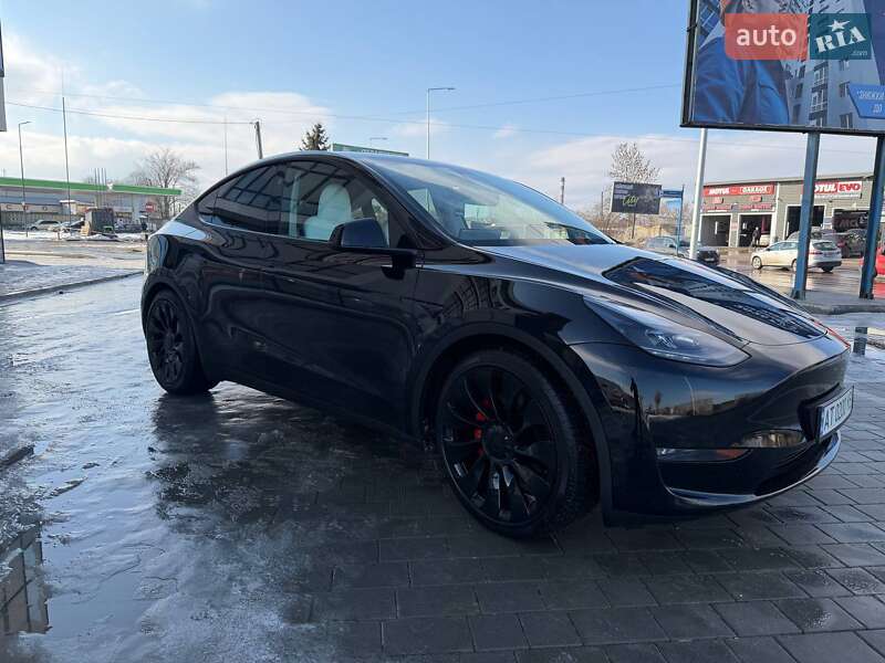 Позашляховик / Кросовер Tesla Model Y 2023 в Івано-Франківську фото 70 Позашляховик / Кросовер Tesla Model Y 2023 в Івано-Франківську