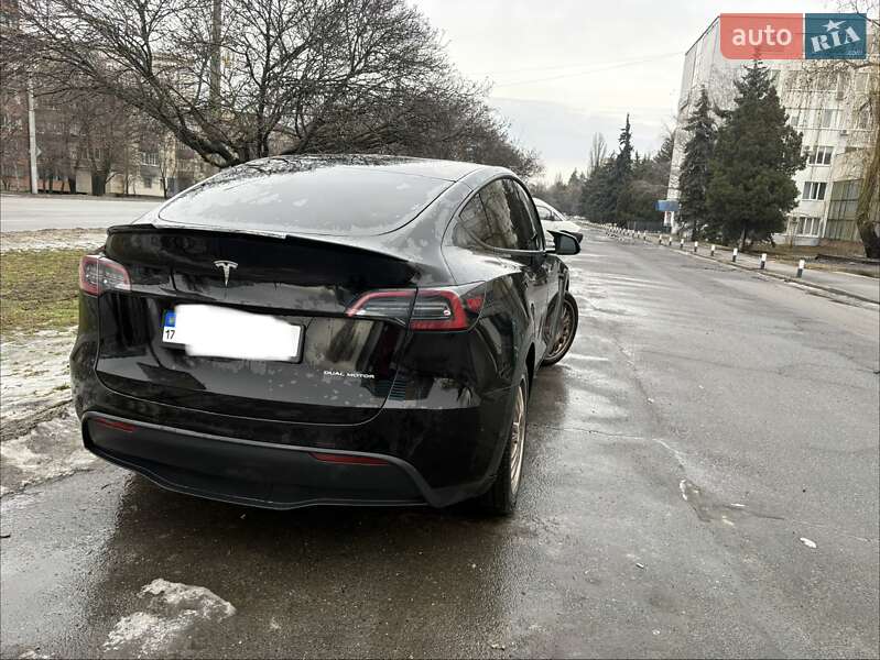 Позашляховик / Кросовер Tesla Model Y 2021 в Полтаві