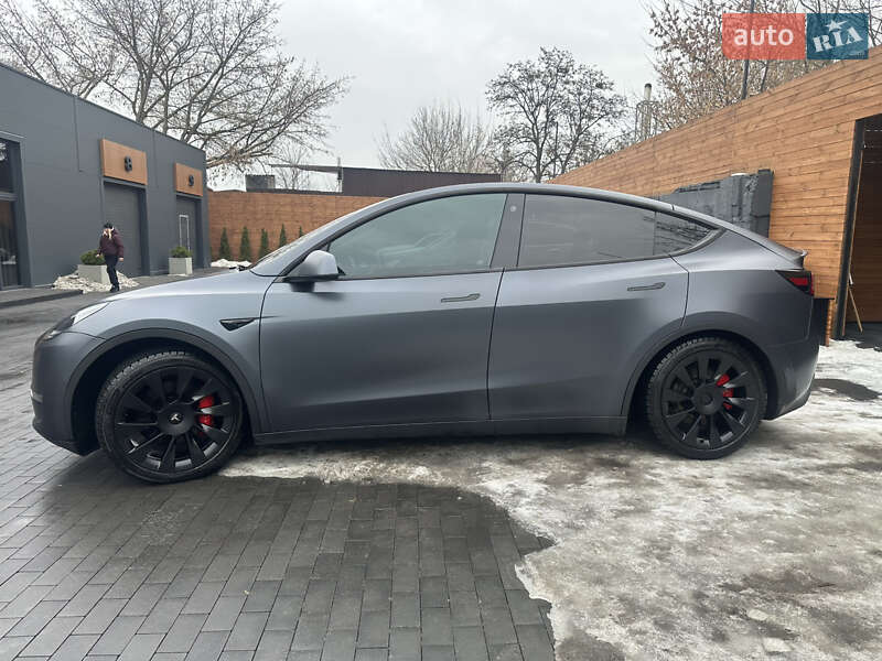Внедорожник / Кроссовер Tesla Model Y 2022 в Киеве фото 2 Внедорожник / Кроссовер Tesla Model Y 2022 в Киеве