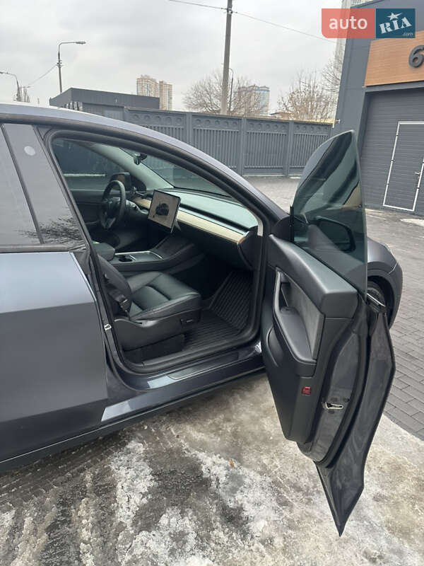 Внедорожник / Кроссовер Tesla Model Y 2022 в Киеве фото 20 Внедорожник / Кроссовер Tesla Model Y 2022 в Киеве