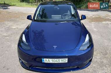Внедорожник / Кроссовер Tesla Model Y 2024 в Киеве