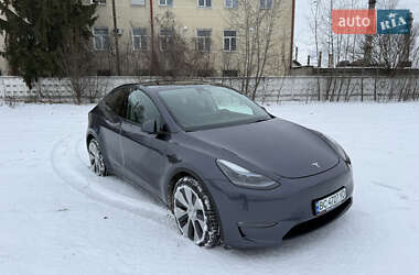 Позашляховик / Кросовер Tesla Model Y 2023 в Львові