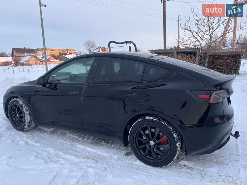 Tesla Model Y 2023 Tesla Model Y 2023