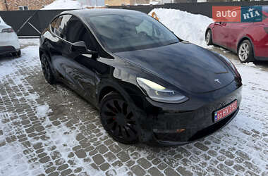Позашляховик / Кросовер Tesla Model Y 2021 в Львові