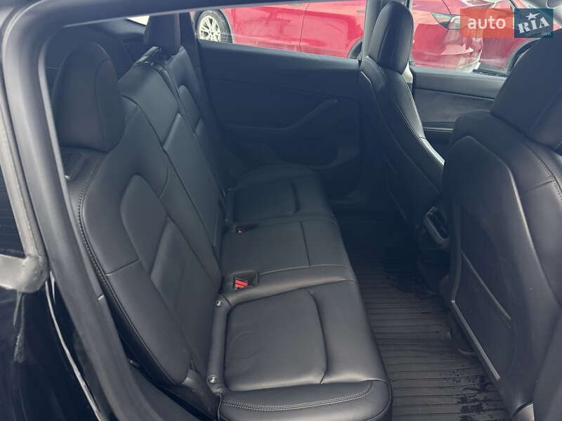 Позашляховик / Кросовер Tesla Model Y 2021 в Львові фото 18 Позашляховик / Кросовер Tesla Model Y 2021 в Львові