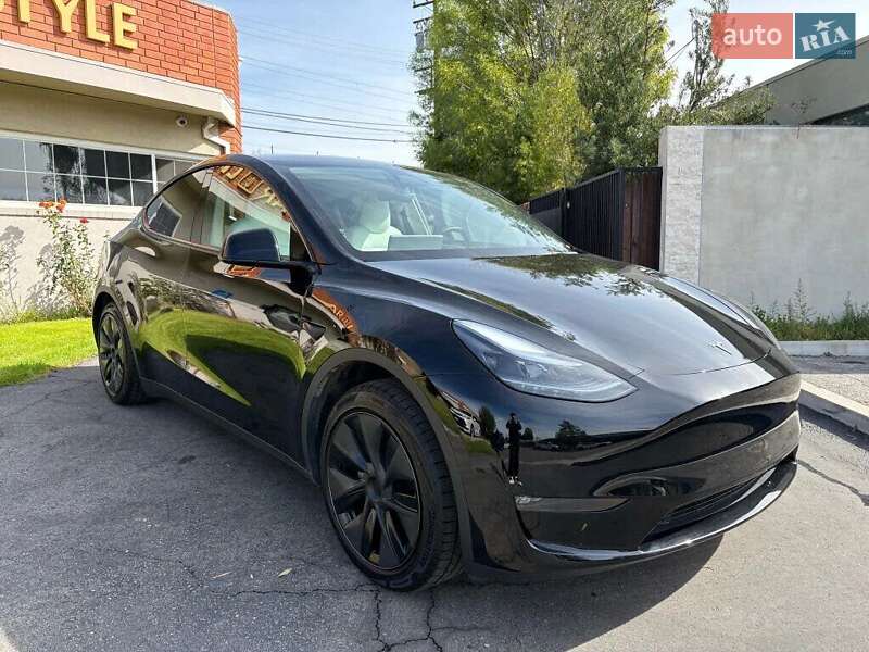 Внедорожник / Кроссовер Tesla Model Y 2025 в Львове фото Внедорожник / Кроссовер Tesla Model Y 2025 в Львове