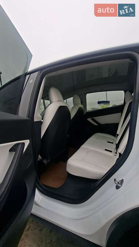 Внедорожник / Кроссовер Tesla Model Y 2021 в Запорожье фото 10 Внедорожник / Кроссовер Tesla Model Y 2021 в Запорожье