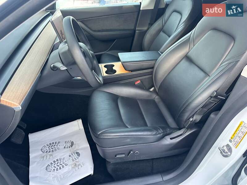 Внедорожник / Кроссовер Tesla Model Y 2022 в Луцке фото 11 Внедорожник / Кроссовер Tesla Model Y 2022 в Луцке
