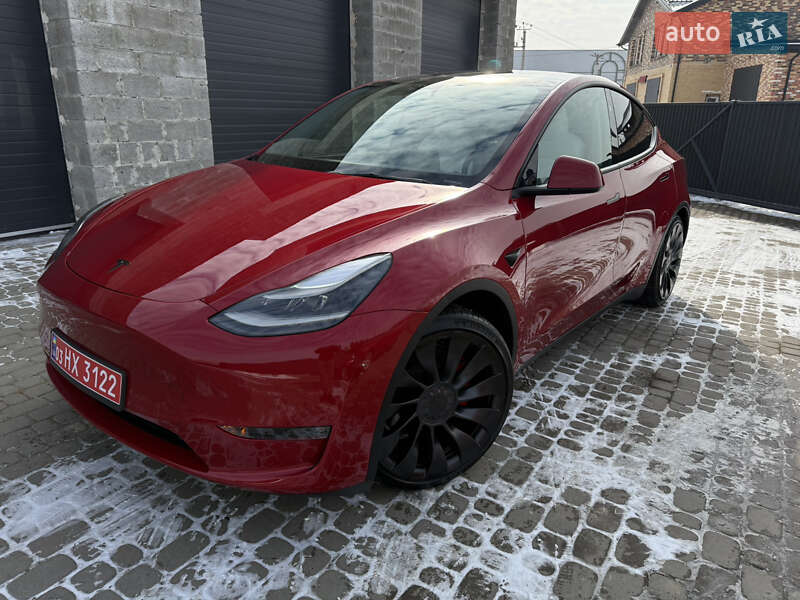 Позашляховик / Кросовер Tesla Model Y 2023 в Львові фото 5 Позашляховик / Кросовер Tesla Model Y 2023 в Львові