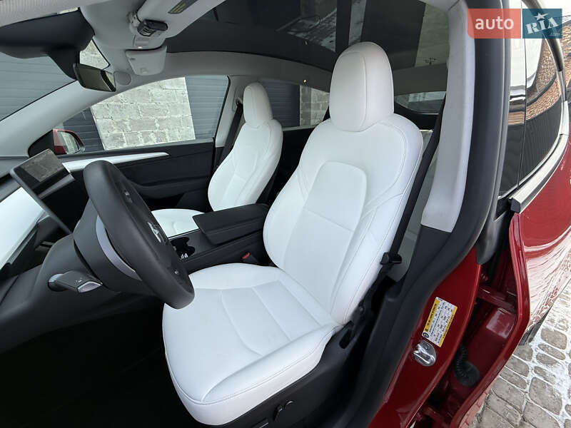 Позашляховик / Кросовер Tesla Model Y 2023 в Львові фото 19 Позашляховик / Кросовер Tesla Model Y 2023 в Львові