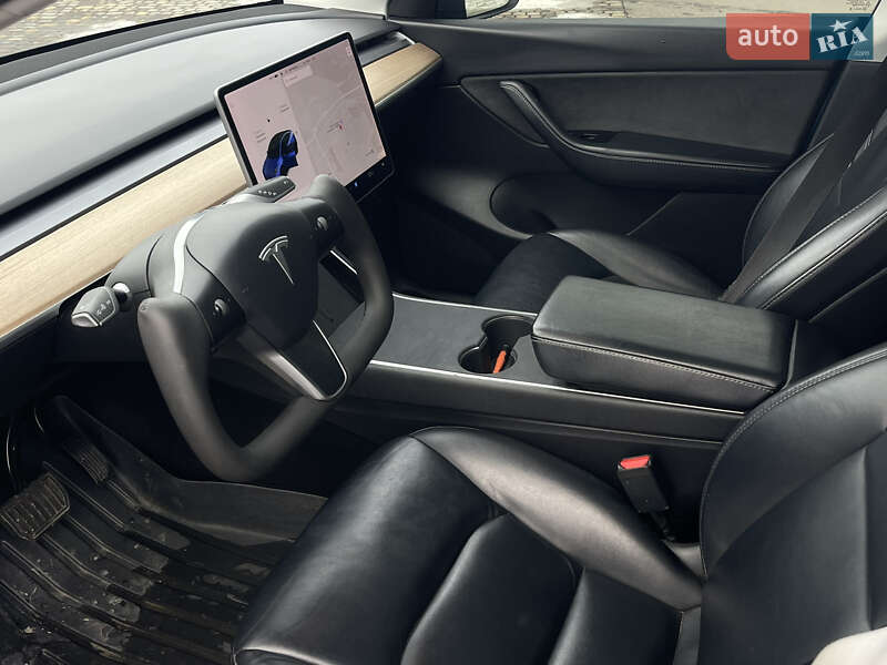 Внедорожник / Кроссовер Tesla Model Y 2020 в Луцке фото 14 Внедорожник / Кроссовер Tesla Model Y 2020 в Луцке