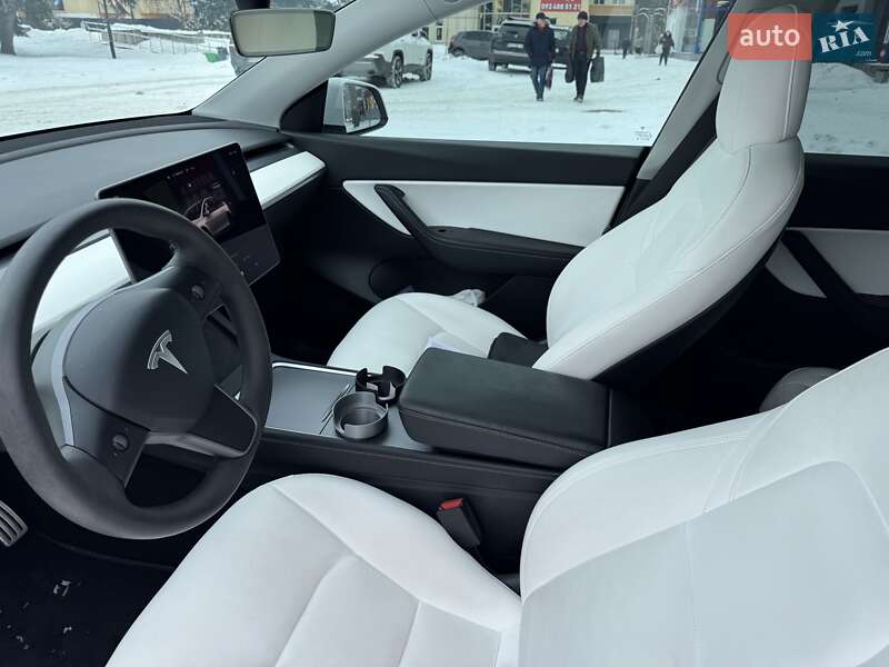 Внедорожник / Кроссовер Tesla Model Y 2022 в Хмельницком фото 20 Внедорожник / Кроссовер Tesla Model Y 2022 в Хмельницком