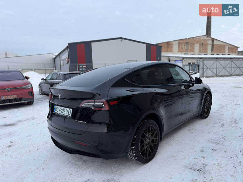 Внедорожник / Кроссовер Tesla Model Y 2022 в Луцке