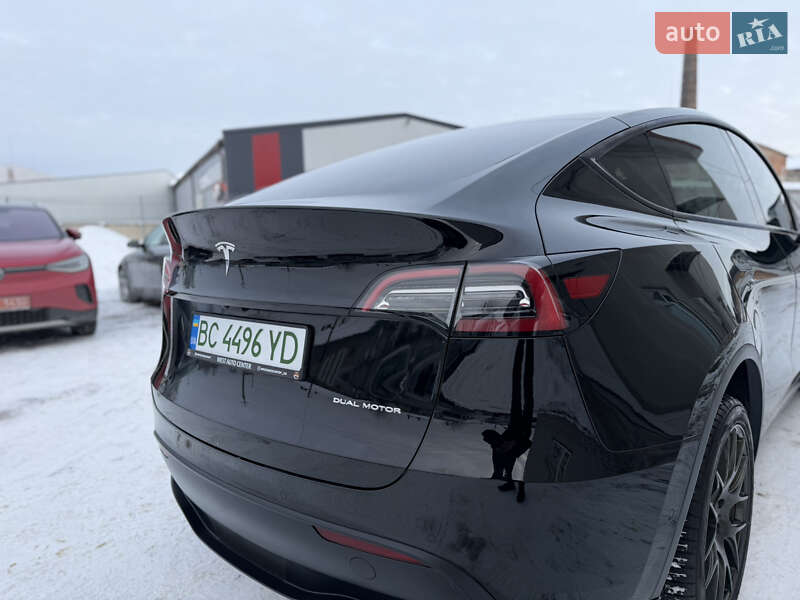 Внедорожник / Кроссовер Tesla Model Y 2022 в Луцке