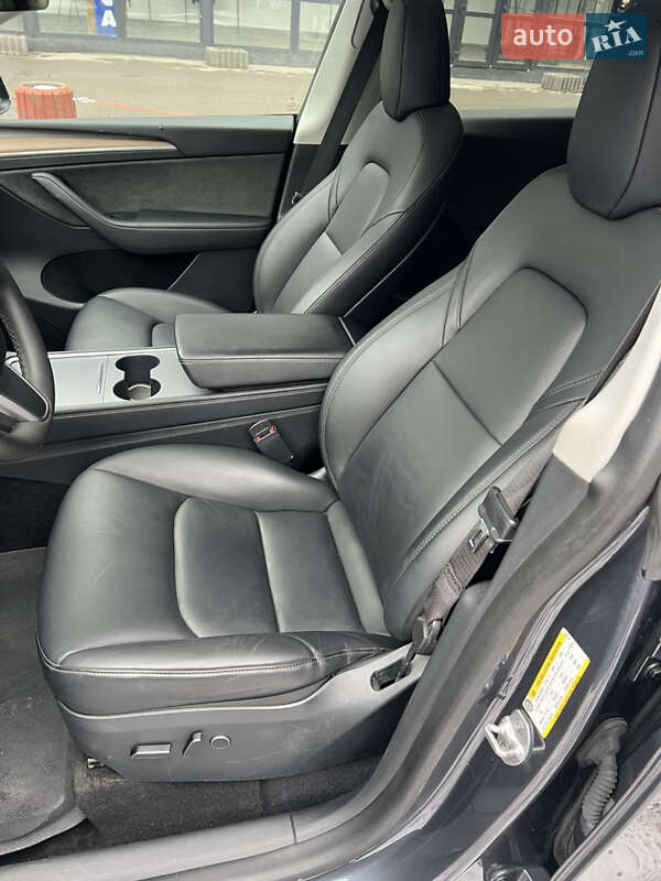 Позашляховик / Кросовер Tesla Model Y 2022 в Могилів-Подільському фото 14 Позашляховик / Кросовер Tesla Model Y 2022 в Могилів-Подільському