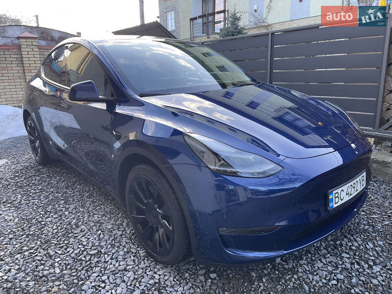 Позашляховик / Кросовер Tesla Model Y 2023 в Львові фото 6 Позашляховик / Кросовер Tesla Model Y 2023 в Львові