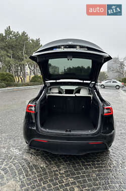 Внедорожник / Кроссовер Tesla Model Y 2022 в Днепре