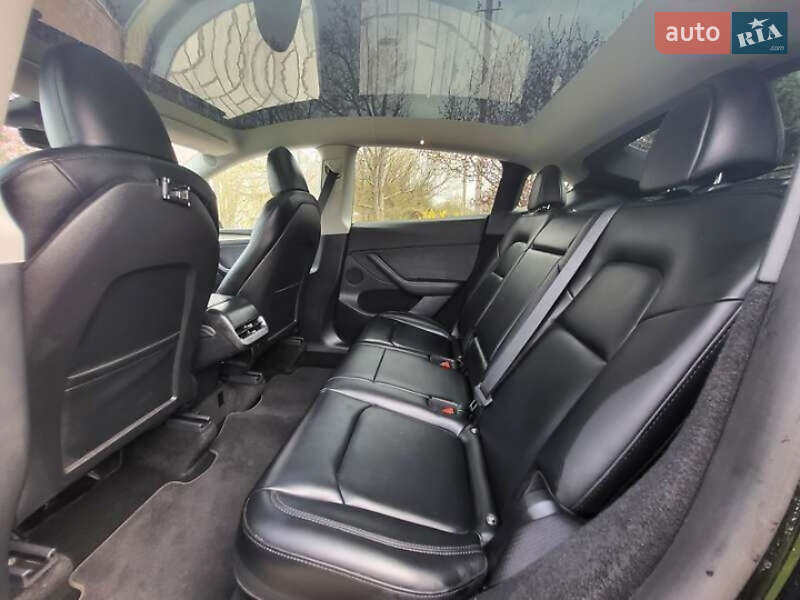 Позашляховик / Кросовер Tesla Model Y 2023 в Львові