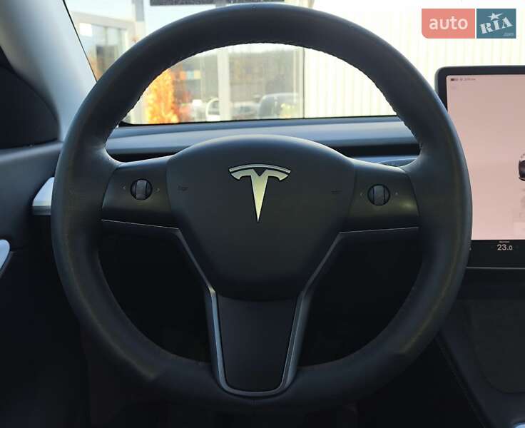 Внедорожник / Кроссовер Tesla Model Y 2022 в Киеве фото 17 Внедорожник / Кроссовер Tesla Model Y 2022 в Киеве