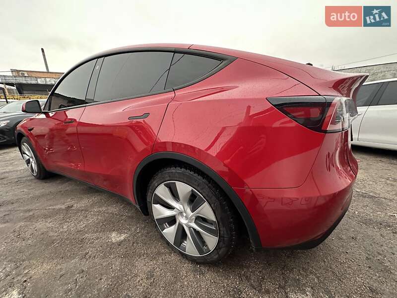 Позашляховик / Кросовер Tesla Model Y 2023 в Запоріжжі фото 6 Позашляховик / Кросовер Tesla Model Y 2023 в Запоріжжі
