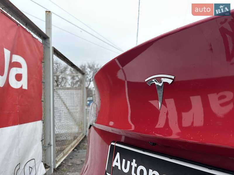 Позашляховик / Кросовер Tesla Model Y 2023 в Запоріжжі фото 14 Позашляховик / Кросовер Tesla Model Y 2023 в Запоріжжі