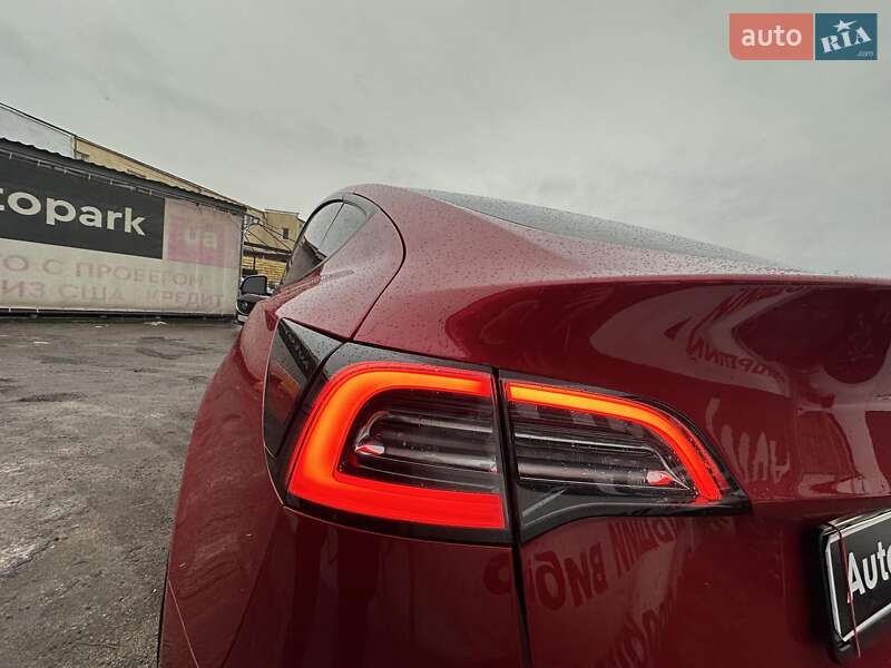 Позашляховик / Кросовер Tesla Model Y 2023 в Запоріжжі фото 16 Позашляховик / Кросовер Tesla Model Y 2023 в Запоріжжі