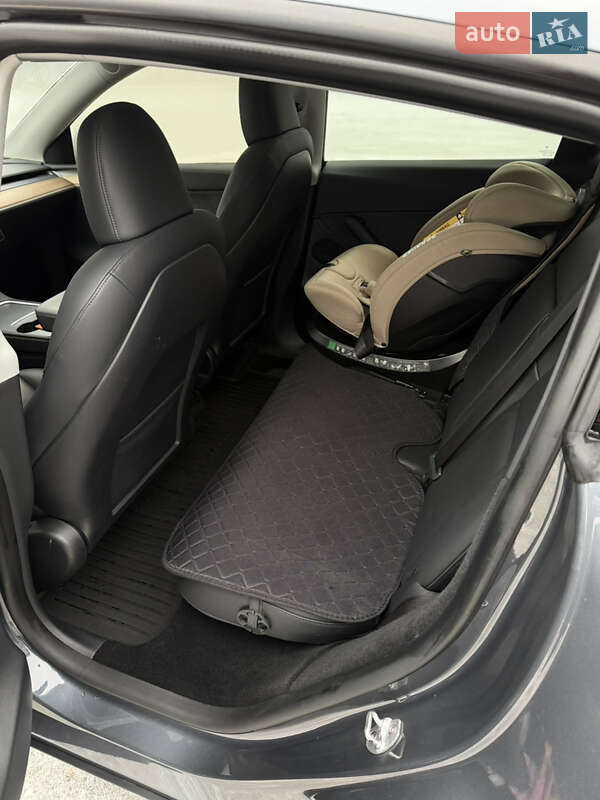 Позашляховик / Кросовер Tesla Model Y 2022 в Харкові