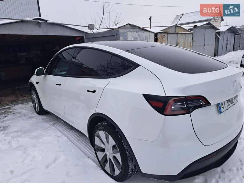 Позашляховик / Кросовер Tesla Model Y 2023 в Білій Церкві