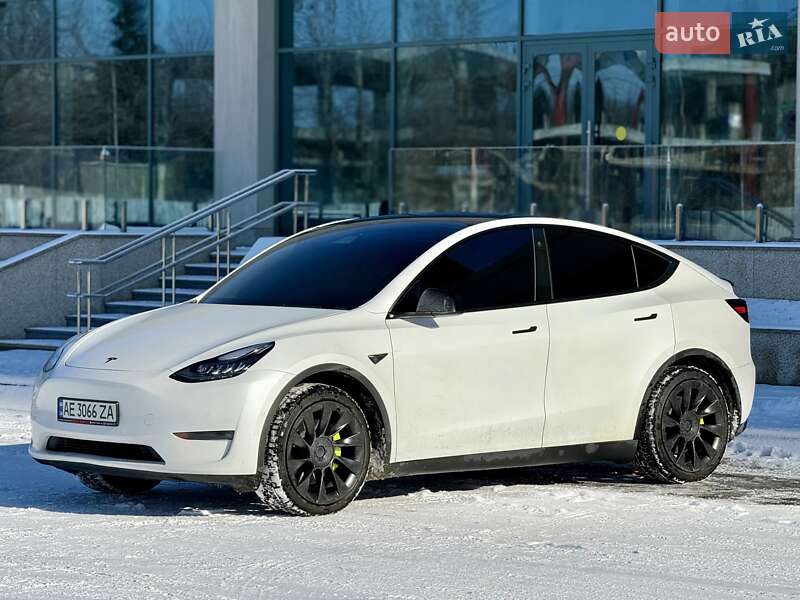 Внедорожник / Кроссовер Tesla Model Y 2021 в Днепре фото 2 Внедорожник / Кроссовер Tesla Model Y 2021 в Днепре